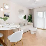 Royal View - Promenada Staromiejska, Parking W Garazu W Cenie! Appartamento *