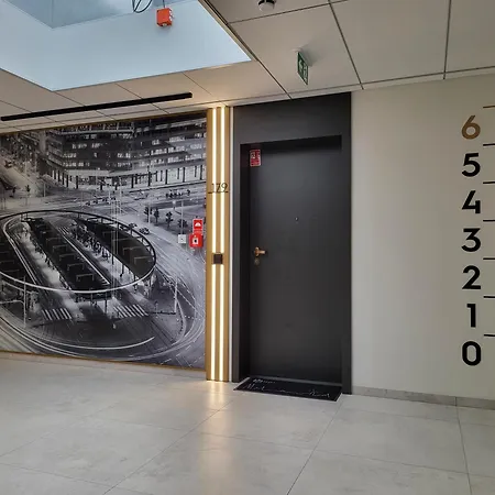 Royal View Czysta Premium - Promenada Staromiejska, Parking W Garazu W Cenie! アパート ヴロツワフ