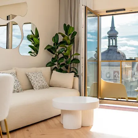 Royal View - Promenada Staromiejska, Parking W Garazu W Cenie! Apartmán Vratislav