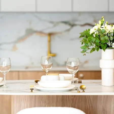 Royal View - Promenada Staromiejska, Parking W Garazu W Cenie! Vratislav